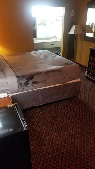 Hotel King Bed Room 236 Booking 스틸워트 외부 사진